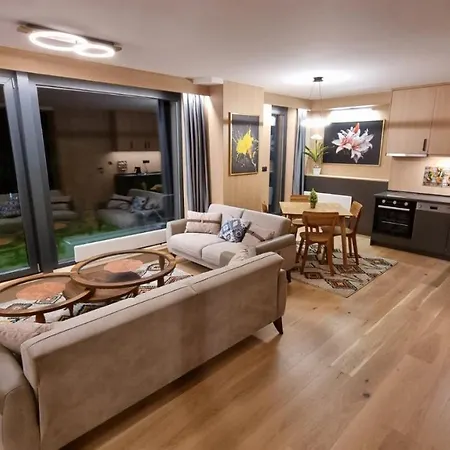 Central Lux Apartment *