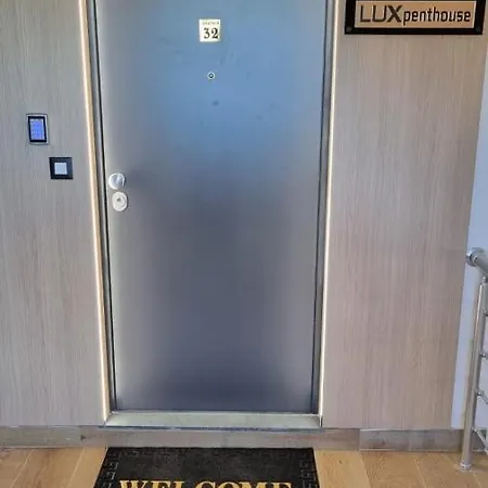 Central Lux *